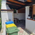 Apartament Miric
