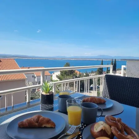 Apartament Miric *