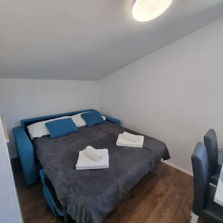 Miric Apartament *