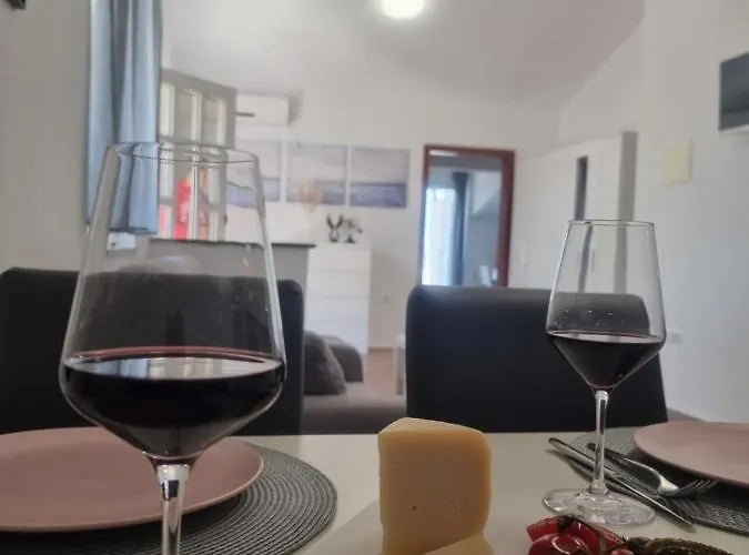 Miric * Crikvenica