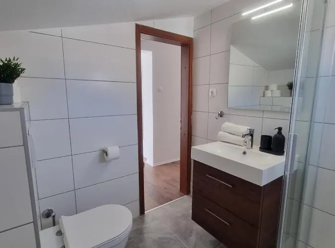 Miric Apartment *