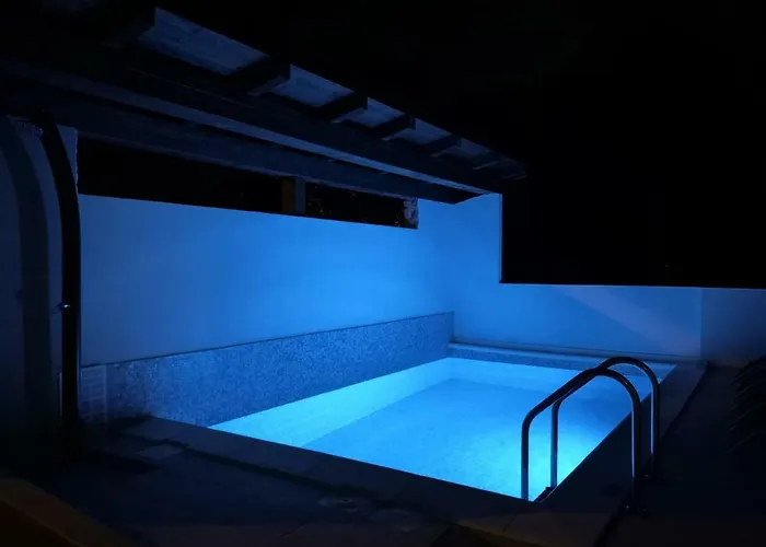 Miric 公寓 茨里克韦尼察